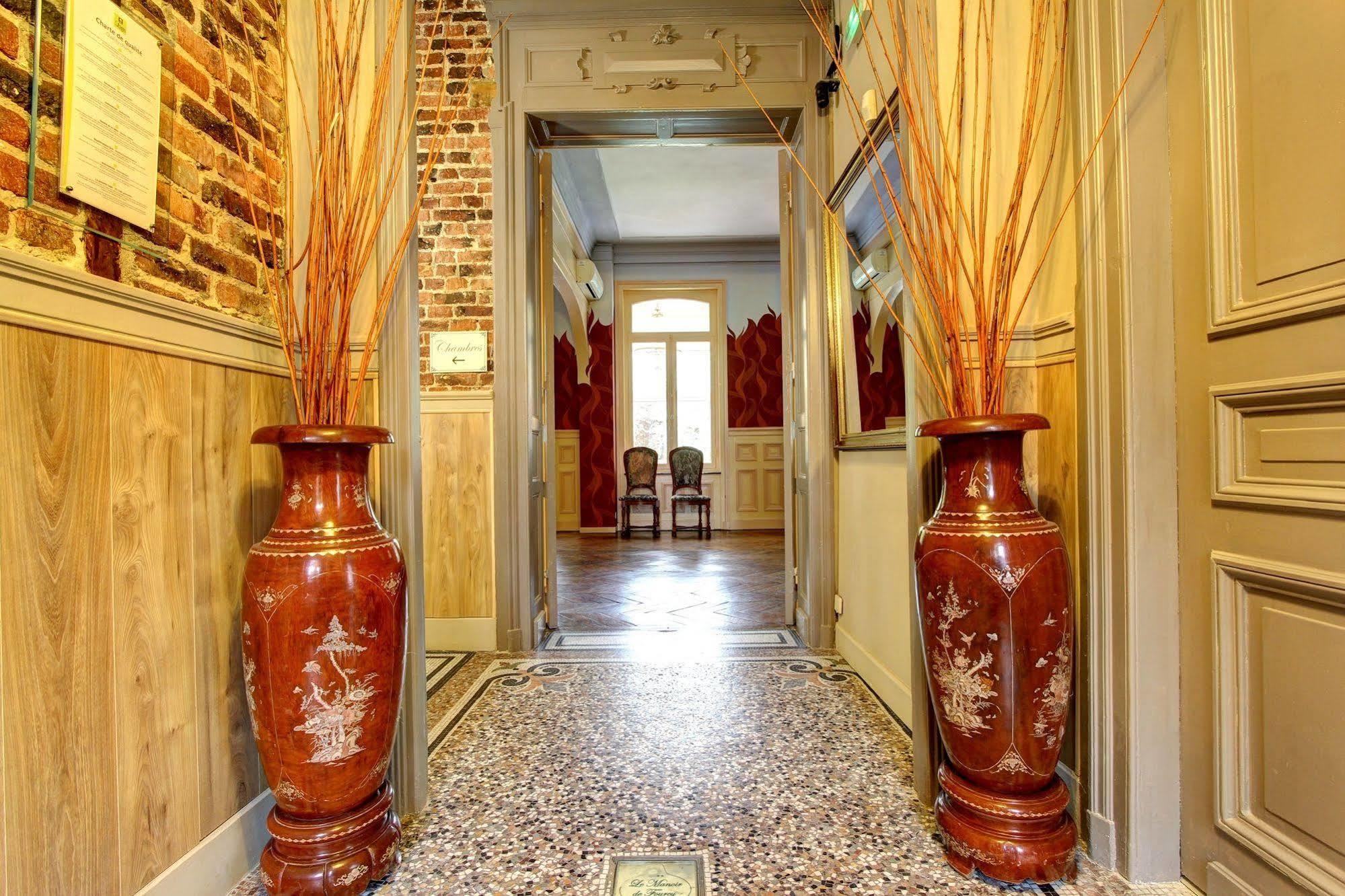 Logis Manoir De Fourcy Corbehem Exterior foto